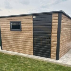 Záhradný domček 4×2,5 m Winchester dekor dreva / RAL 7016 Antracit | Okno | Zosilnená konštrukcia