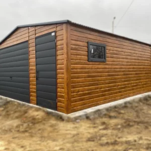 Plechová garáž 5x5m Zlatý dub / RAL 7016 Antracit | Brána s pohonom | Dielenská zóna | Zosilnená konštrukcia