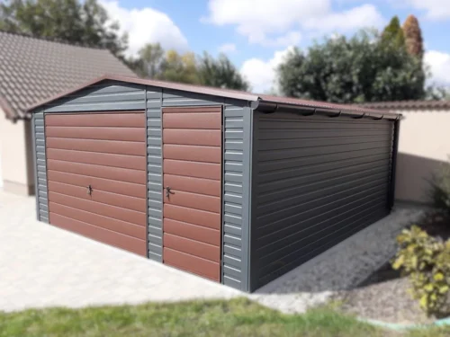 Plechová garáž 5x5m BTX 7016 Antracit Mat / BTX 8017 Hnedá Mat | Dvere a Odkvapy | Zosilnená konštrukcia