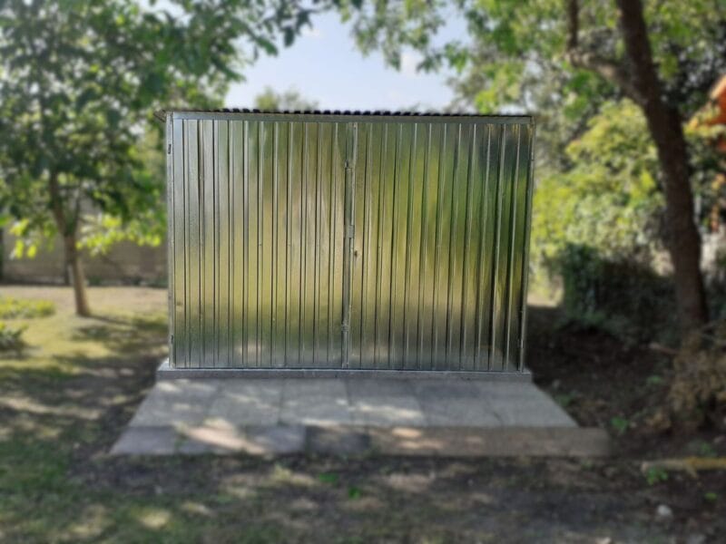 Plechová garáž 3x5m Pozink | Klasický zvislý trapéz T7
