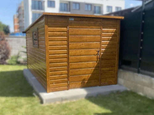 Záhradný domček 2x4 m Zlatý dub | Úzke čelo 2m | Filc, Odkvapy a Okno | Zosilnená konštrukcia