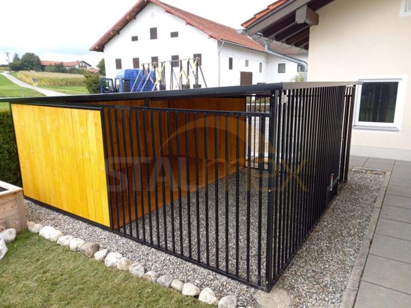 Koterec pre psa 4x4 m Čierny | Drevené obloženie | Drevená podlaha | Otočné misky | Zvislé profily